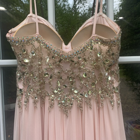 Sequin pink prom dress - flowy & super comfortable - Picture 3 of 5